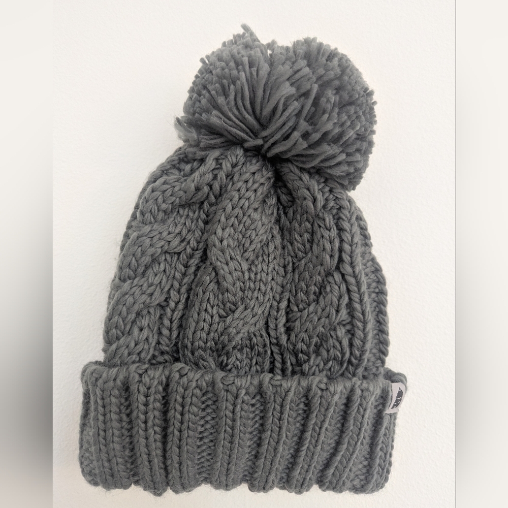 Cozy Gray Knit Pom-Pom Beanie